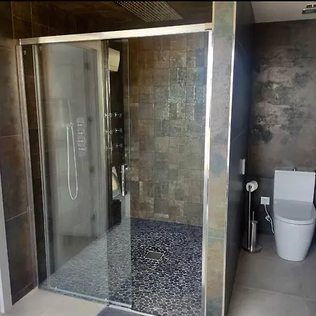 En El Acantilado Villa
