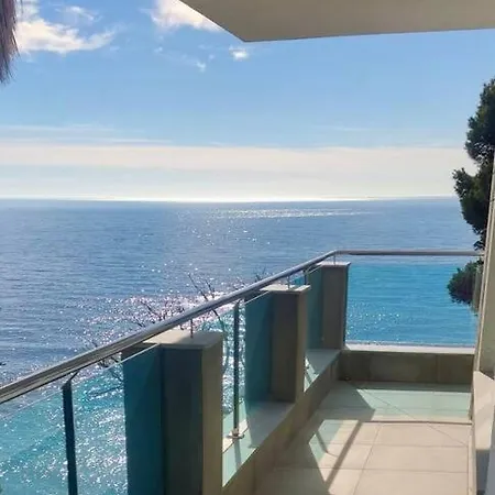 En El Acantilado Lloret de Mar